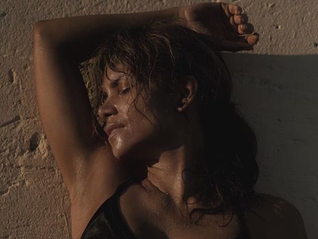 Голлі Беррі після травми замінила заняття фітнесом на бокс