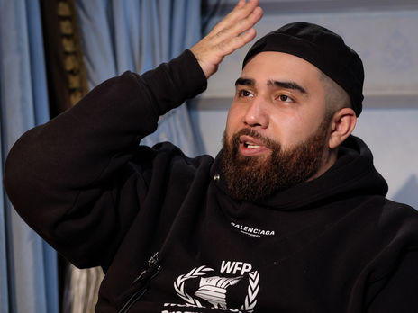 Музыкант Jah Khalib: В Москве я увидел что-то фальшивое. Плюс там невероятно хитрые девушки. Я переехал в Киев