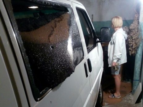 Микроавтобус, в котором был помощник российского депутата Милонова, попал под обстрел на территориях, оккупированных 