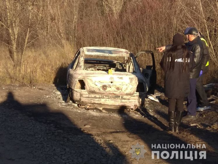 Взрыв авто в Харькове. Полицейские обнаружили сгоревшую машину вероятных подрывников
