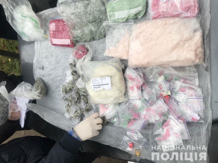 Полиция разоблачила синдикат наркоторговцев, изъяв наркотиков на 25 млн грн