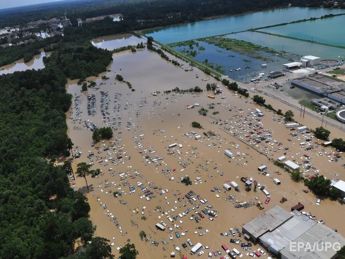 Число жертв наводнения в американском штате Луизиана возросло до 11 человек