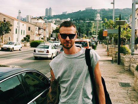 Макс Барских (MICKOLAI) выпустил англоязычную версию сингла 