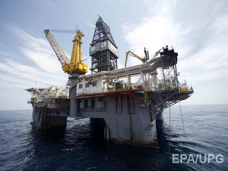 Нефть торгуется ниже $50 за баррель