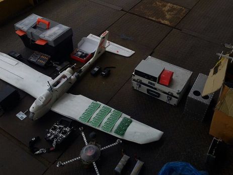 Госпогранслужба Украины: Задержан мужчина, который пытался ввезти из России беспилотники и радиостанции