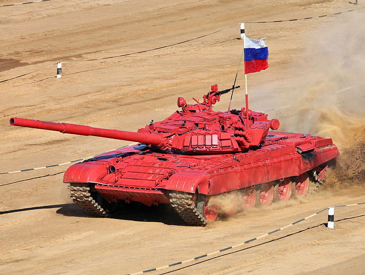 Украинская разведка: Россия проводит на оккупированных территориях Донбасса танковый биатлон