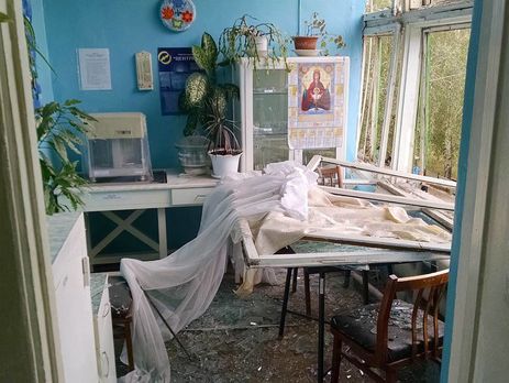 Пресс-центр АТО сообщил, что при обстреле Углегорской ТЭС боевики повредили лабораторию и резервуар с питьевой водой