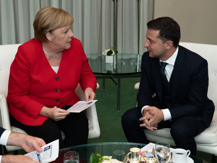 ﻿Зеленський обговорив із Меркель підготовку до нормандського саміту