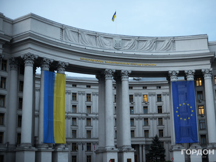 МИД Украины осудил планирующуюся поездку наблюдателей СНГ на выборы в оккупированный Крым