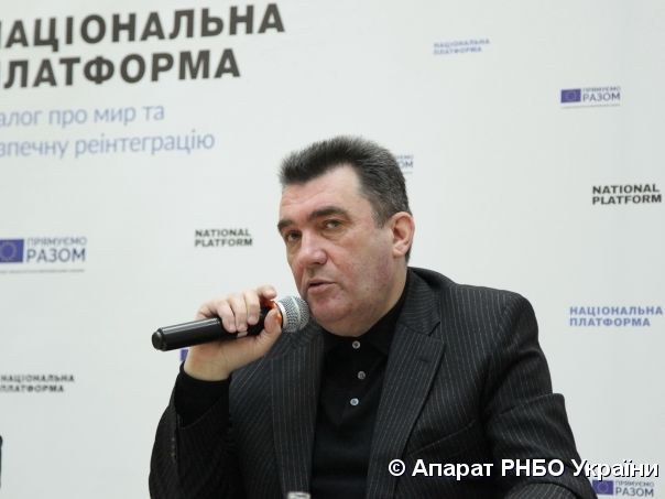Секретарь СНБО не понимает, что такое "власть Донецкой и Луганской областей"