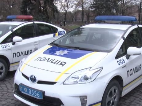 Во Львове по подозрению в продаже наркотиков задержали патрульного