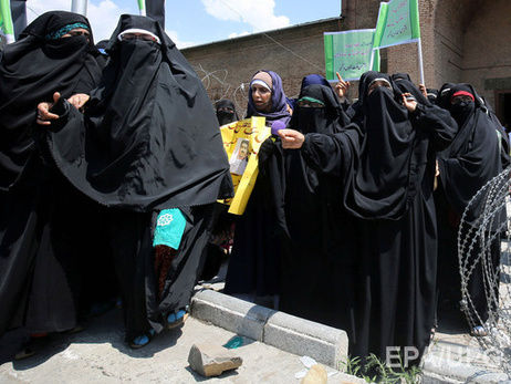 В Германии частично ограничат ношение паранджи и чадры