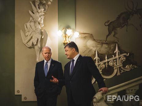 Порошенко и Байден обсудили ситуацию в Крыму и на Донбассе