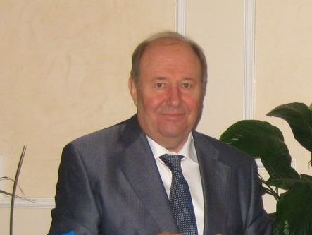 Президент уволил посла Украины в Чехии Зайчука