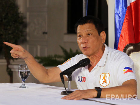 В ответ на требование ООН прекратить массовые убийства президент Филиппин пригрозил выходом из организации