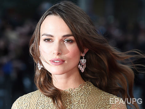 Найтли вынуждена носить парики из-за облысения