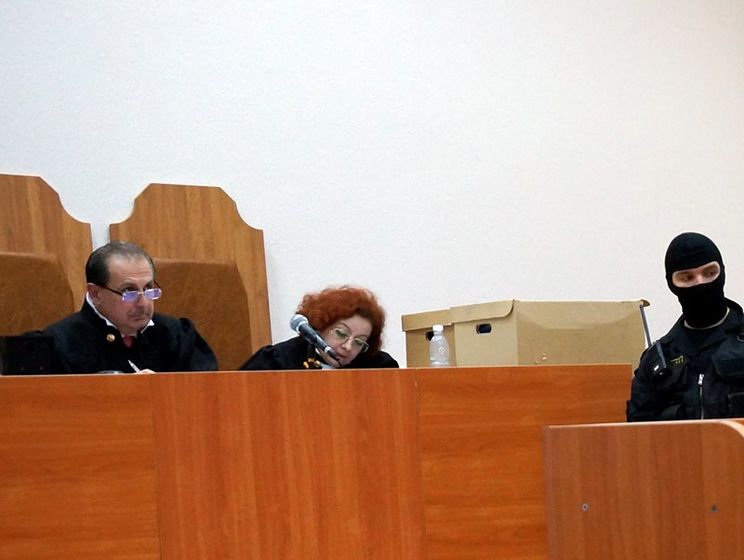 Судья Степаненко, председательствовавший по делу Савченко, ушел в отставку 