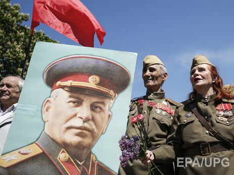 Опрос: Почти 30% украинцев считают Сталина 