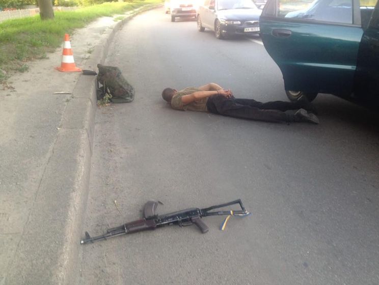 Военный, устроивший стрельбу из такси в Харькове, оказался дезертиром