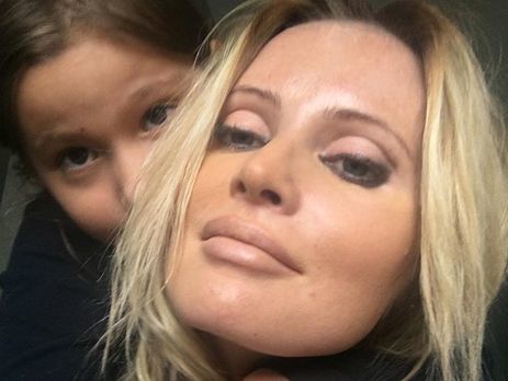 Борисова показала дочь в купальнике