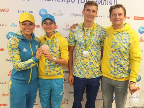 Олимпийских призеров Тимощенко и Ризатдинову встретили в Украине. Фоторепортаж