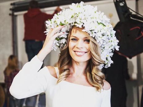 Фреймут показала сестру, дочь и племянницу