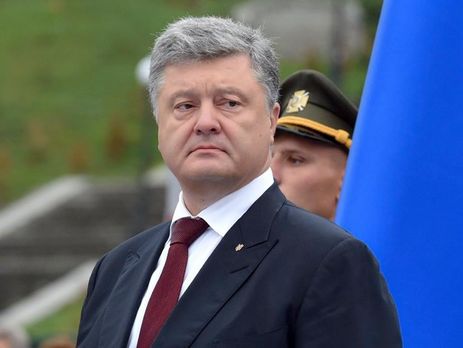 Порошенко: Техника с парада в Киеве уже отправлена в пункты дислокации