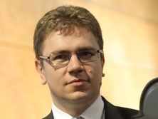 Адамский: Форма "Прощаем и просим прощения" в случае с Волынской трагедией не совсем приемлема