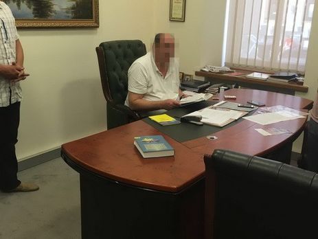 СБУ: И.о. ректора НАУ требовал взятку в размере €170 тыс.