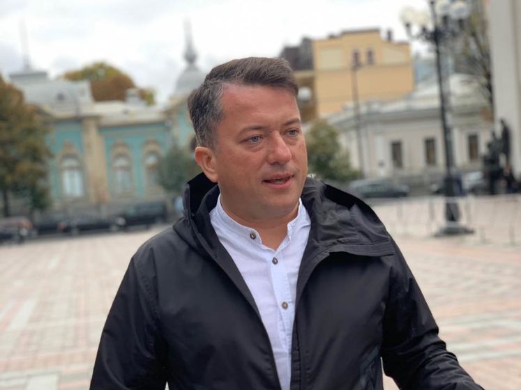 ﻿Разумков оголосив про звільнення нардепа Соломчука від обов'язків заступника голови фракції "Слуга народу"