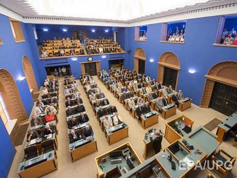 В Эстонии сегодня состоится первый тур выборов президента