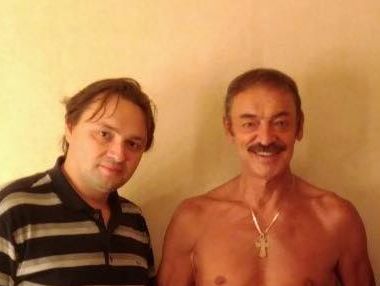 Боярский позировал для фото с обнаженным торсом