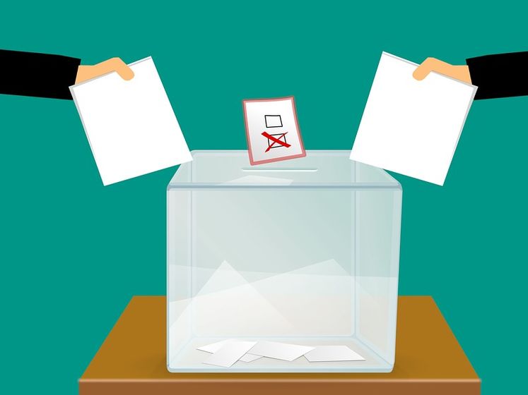 ﻿24,5% українців вважають, що вибори на окупованих територіях можна провести за кілька років після поновлення контролю над ними – опитування