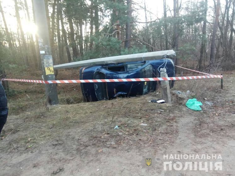 В Киевской области водитель Daewoo сбил двоих детей, которые переходили дорогу – полиция