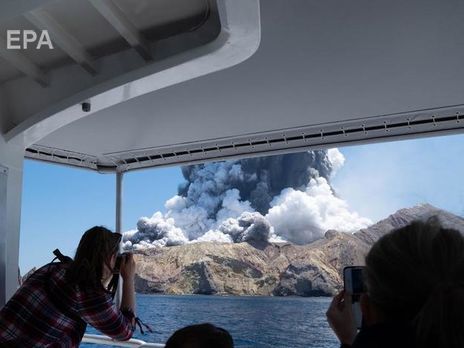 В Новой Зеландии произошло извержение вулкана. Фоторепортаж
