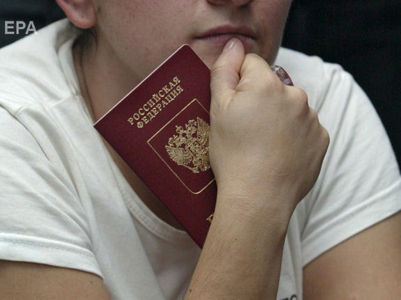 В РФ заявили, что российские паспорта получили 125 тыс. жителей Донбасса
