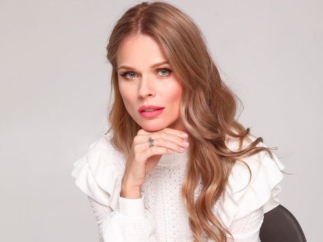 Фреймут показала, как выглядела в 12 лет