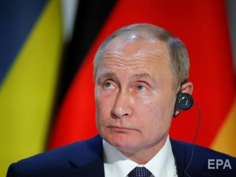 Гордон рассказал, что с Путиным во время закрытых переговоров на нормандском саммите находился вооруженный охранник