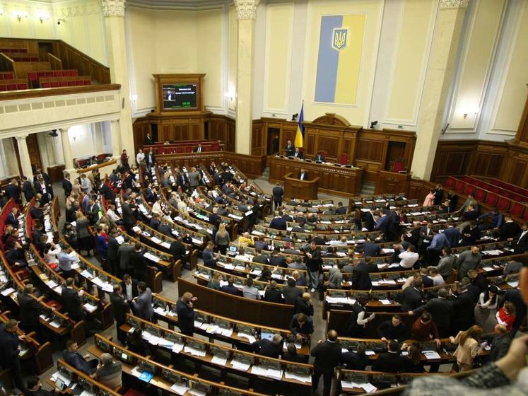 ﻿Рада продовжила на рік дію закону про особливий статус Донбасу