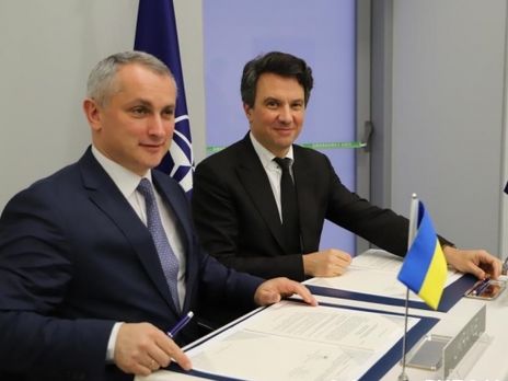 ﻿Україна і НАТО підписали оновлену дорожню карту з оборонно-технічного співробітництва