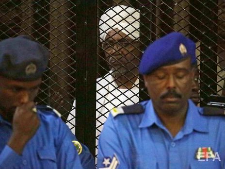﻿Експрезидента Судану засудили до двох років в'язниці