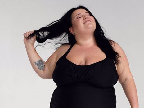 ﻿alyona alyona позувала без одягу