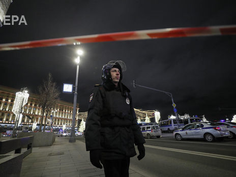 ﻿У ФСБ заявили, що зловмисника, який стріляв у центрі Москви, нейтралізували