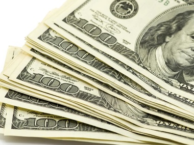Межбанк: Курс доллара пересек отметку в 11 гривен