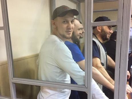 В ноябре суд в РФ отправил фигурантов ялтинского "дела Хизб ут-Тахрир" в тюрьму