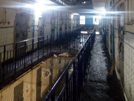 Во время бунта в СИЗО Кропивницкого к заключенным применяли спецсредства – Денисова