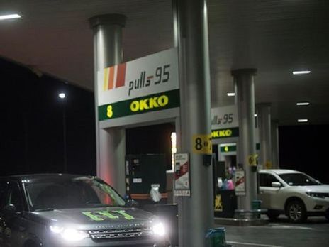 АЗС снизили цены на бензин после встречи с Зеленским – 