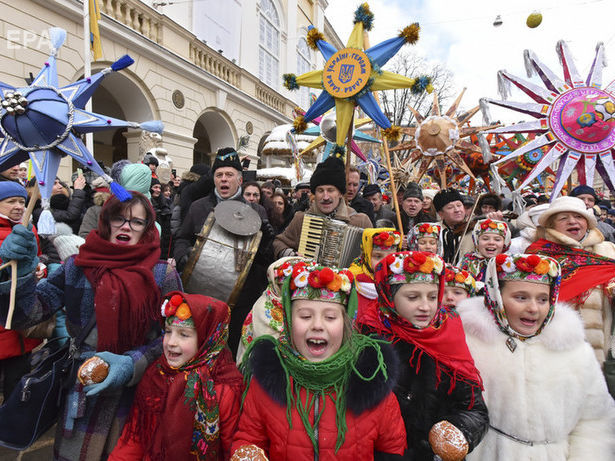 ﻿64% українців проти перенесення святкування Різдва – опитування