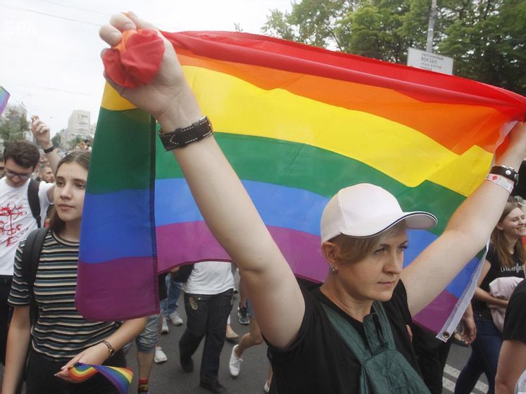 "Девиантное половое поведение". Горсовет Ровно запретил проведение ЛГБТ-маршей