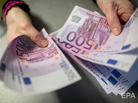 Немец нашел в старых часах 50 тыс. марок и получил за них €25,5 тыс.